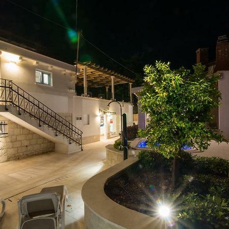 Villa Hurem Τρογκίρ Εξωτερικό φωτογραφία