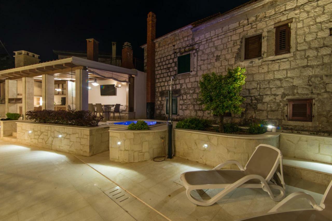 Villa Hurem Τρογκίρ Εξωτερικό φωτογραφία