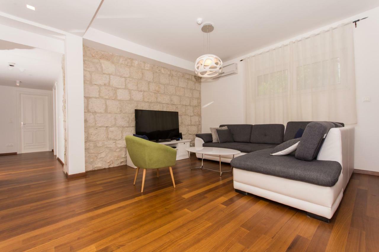 Villa Hurem Τρογκίρ Εξωτερικό φωτογραφία